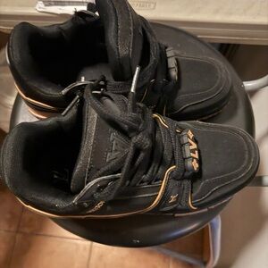 Louis Vuitton Men's Black and Tan Athletic Shoes